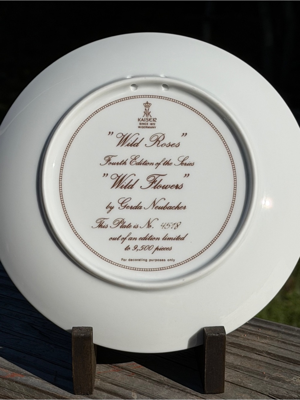 “Wild Roses” Collector Plate Decor | Bunny Rabbit | So Cute! - Picture 3 of 10